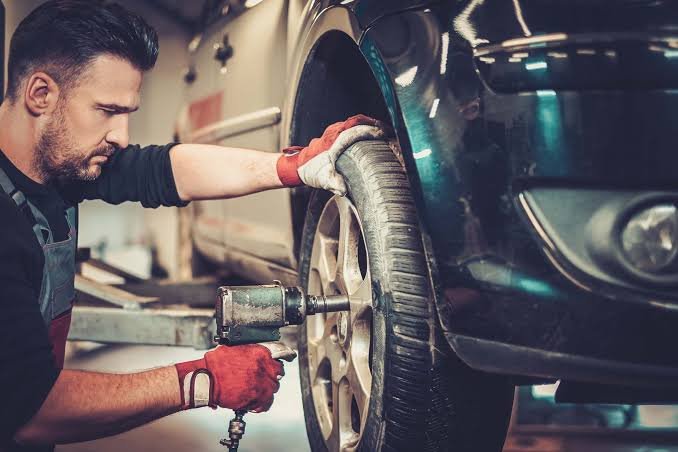 Bayrampaşa 7-24 Oto Lastikçi