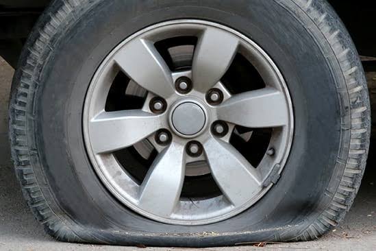 Başakşehir Acil 24 Saat Açık Lastikçi