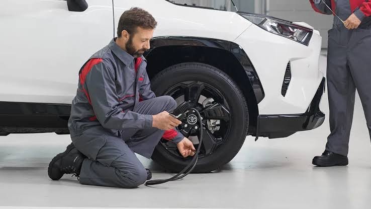 Başakşehir Acil Lastik Yol Yardım