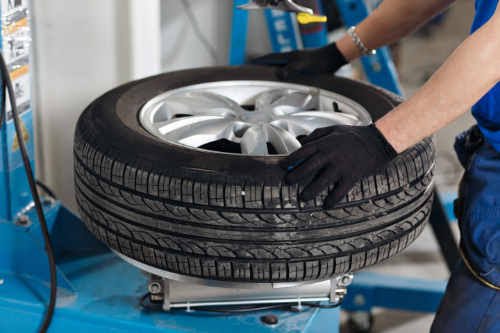 İstinye Oto Lastik